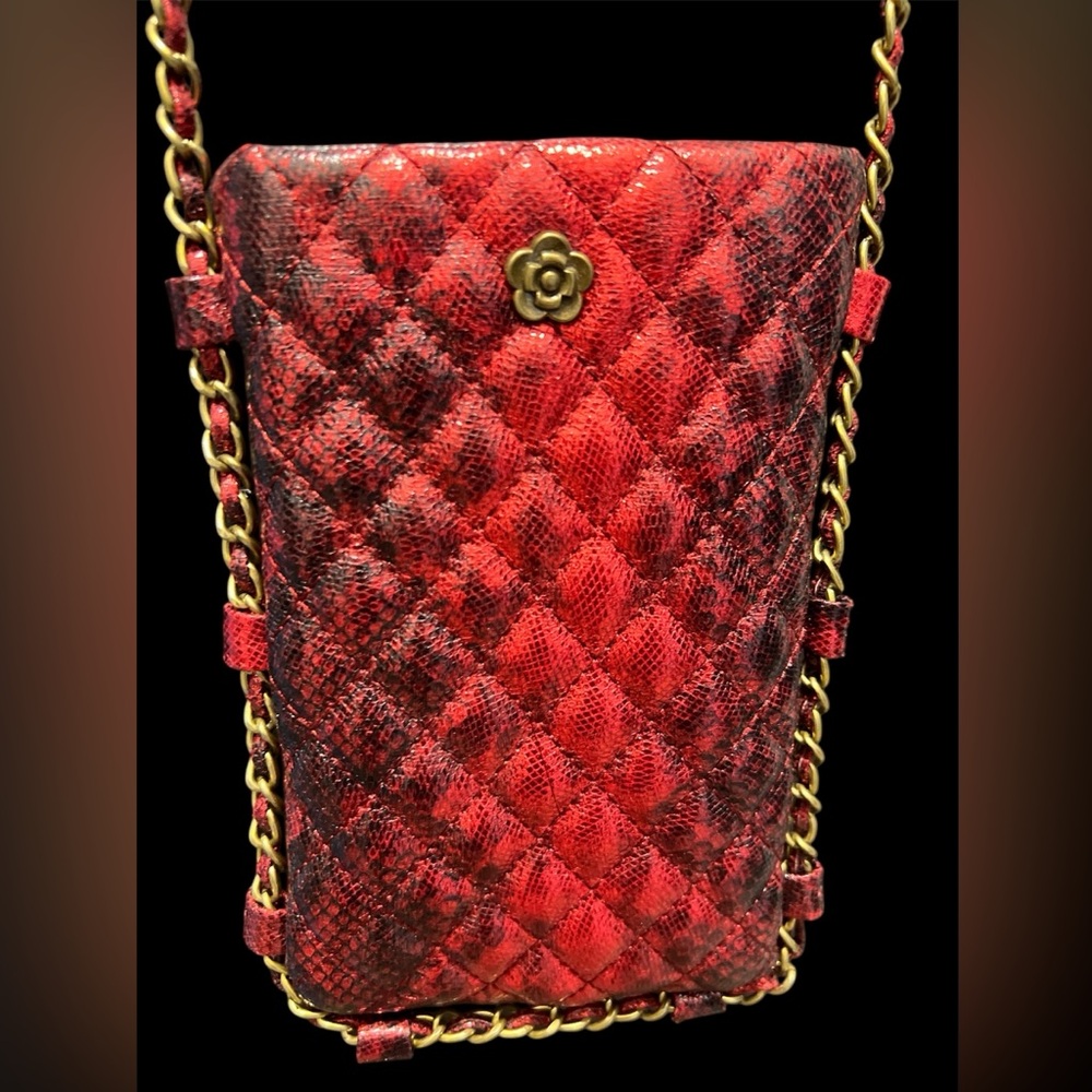 Red Chain Strap mini-purse/phone purse - Picture 4 of 11